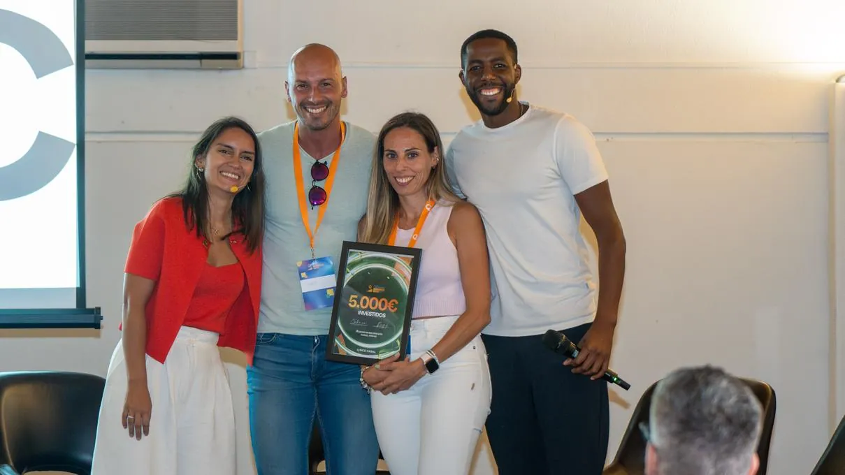 Placa de 5.000€ investidos